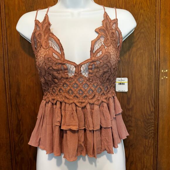 NWT Free People FP Adella Cami Mauve Medium Ruffle‎ Lace Boho Sexy Crinkle - Picture 1 of 8